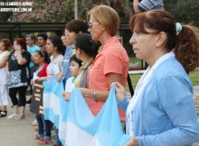 DOCENTES AUTOCONVOCADOS SE REUNIERON AYER EN PLAZA 25 DE MAYO