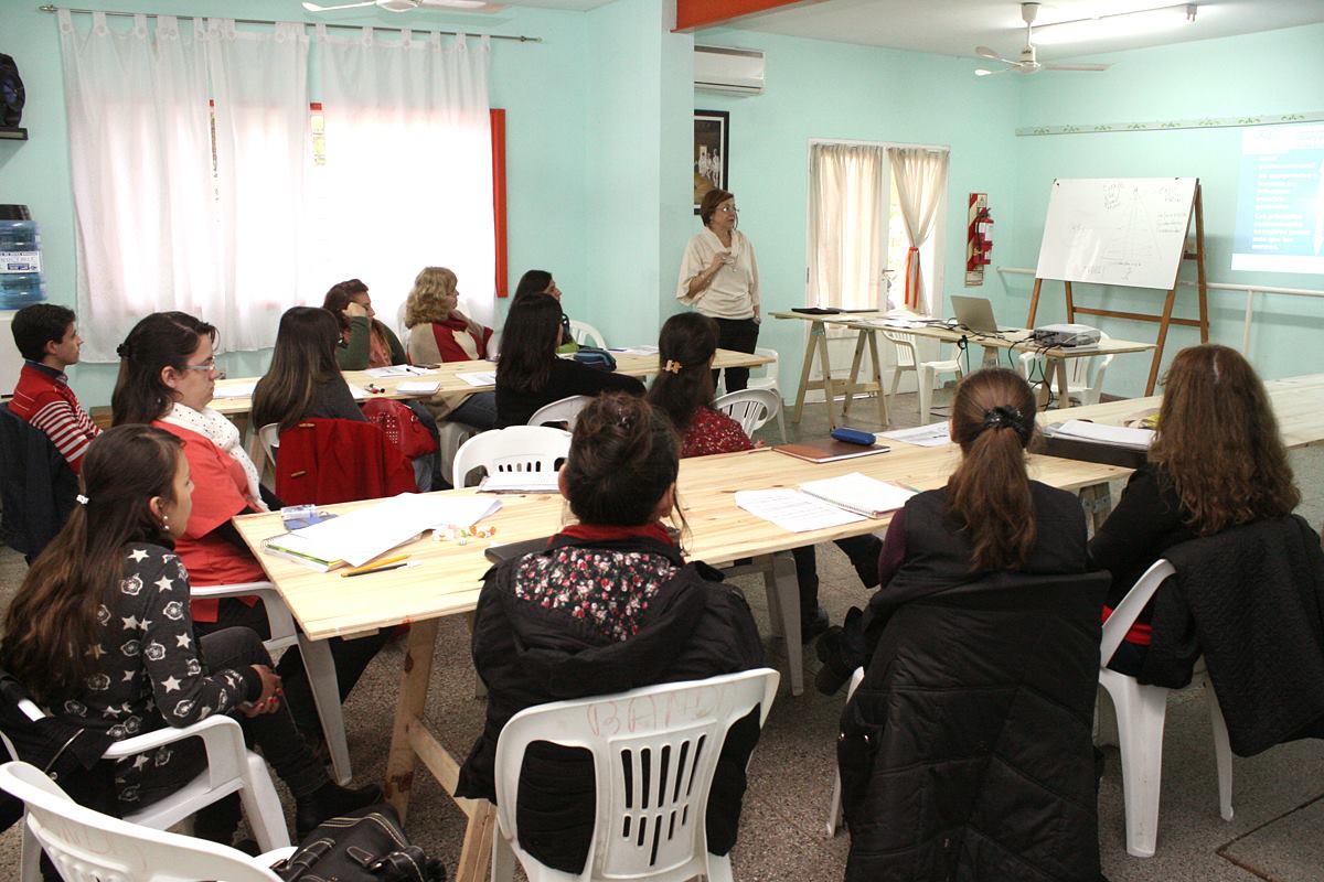 Se realiza una capacitación docente sobre Cultura Tributaria