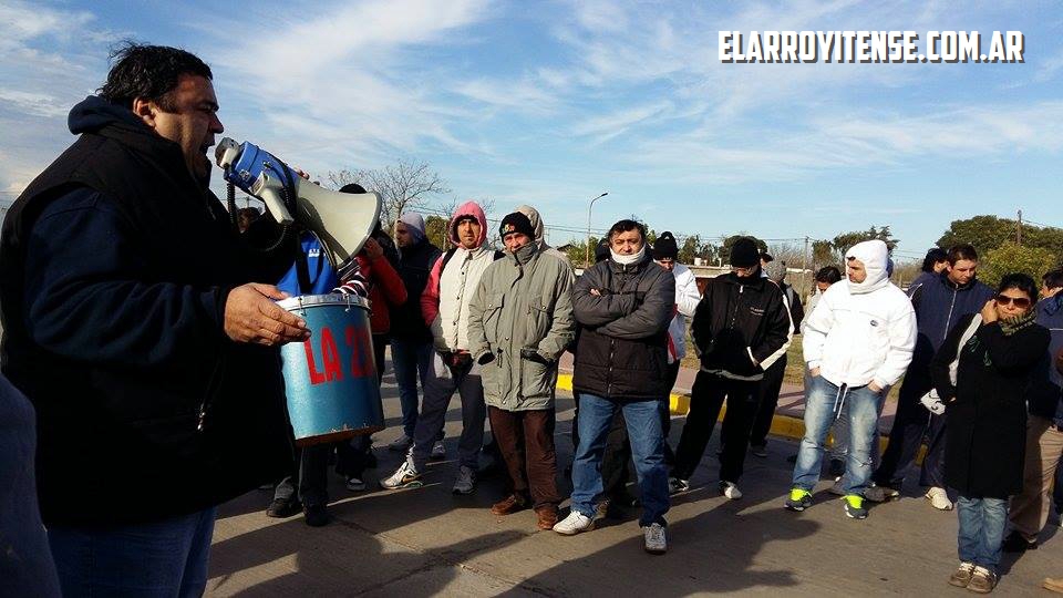 A lo largo de la jornada de hoy lunes, STIA seguirá con los paros de cuatro horas por turno