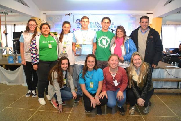 Tránsito: Ecocané obtuvo el 2º premio en las Olimpíadas de Cooperativismo, Mutualismo y Ambiente