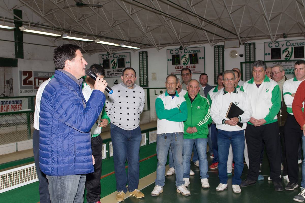 Bochas: el CDYCA inauguró su segunda cancha de piso sintético