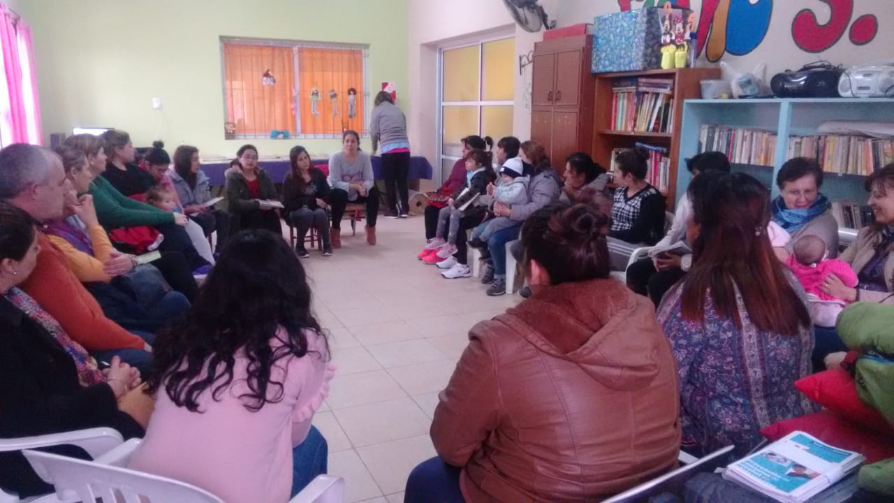 Se puso en marcha la charla-taller Cuidar en Familia