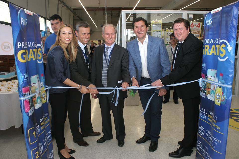 La primera gran superficie comercial abrió sus puertas en Arroyito