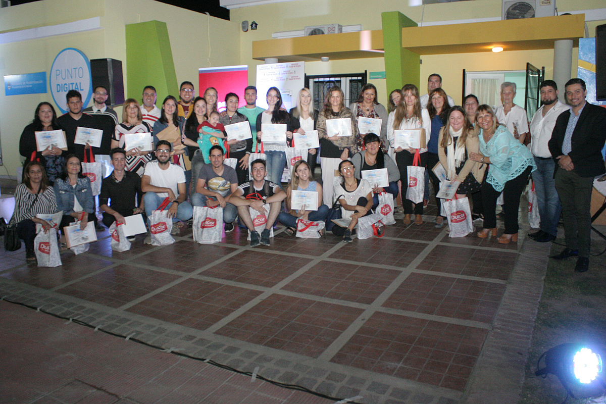 Se desarrolló el acto de cierre de Talleres de la Casa de la Cultura