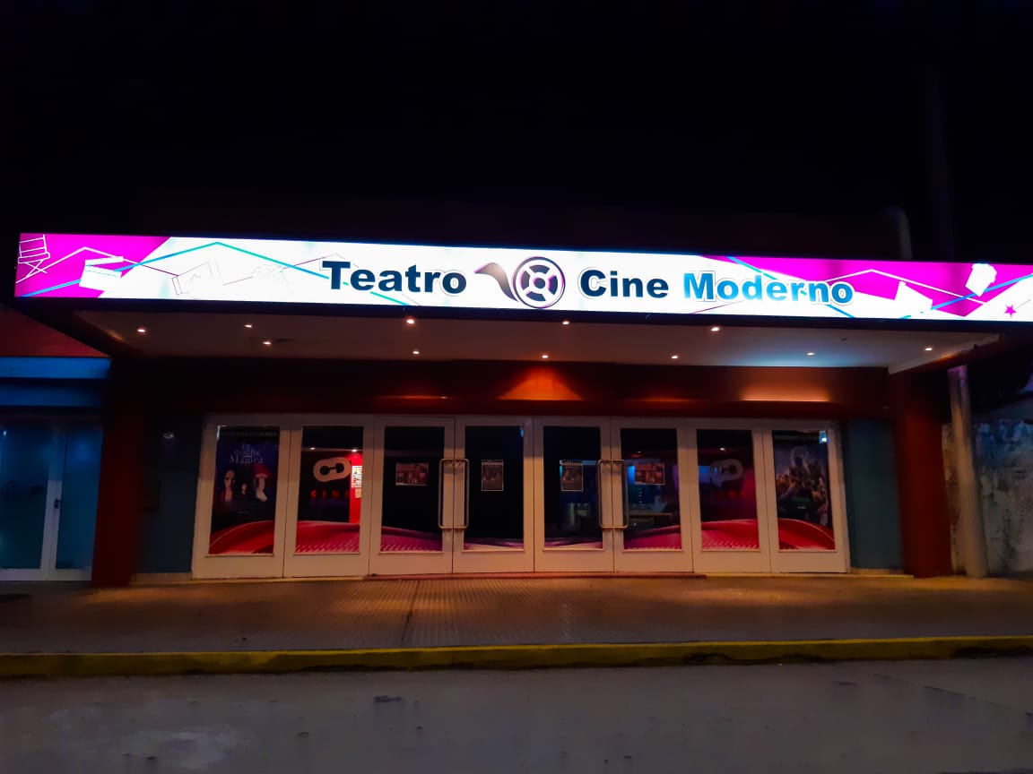 La Francia: El Teatro Cine Moderno reabre sus puertas