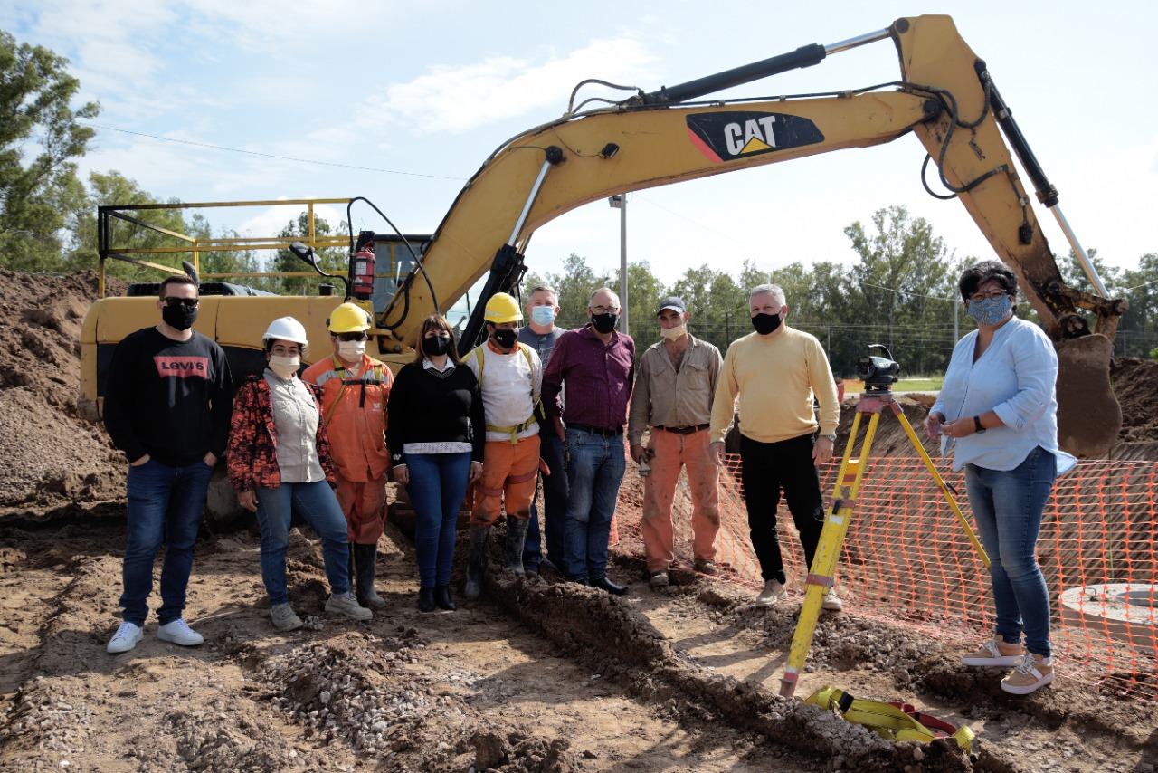 Arroyito: El Intendente visitó la obra de cloacas del sector sur