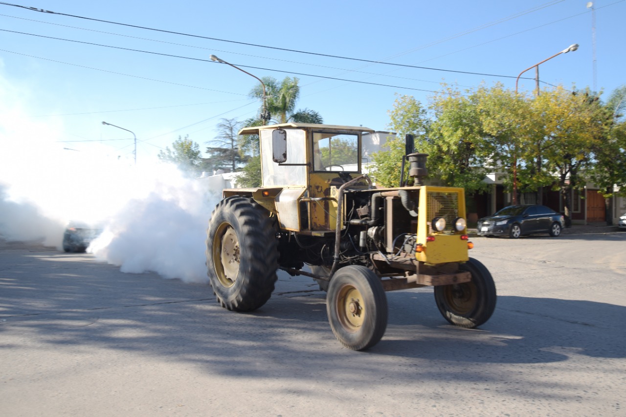 Arroyito: Se comenzó con la fumigación en la cuidad