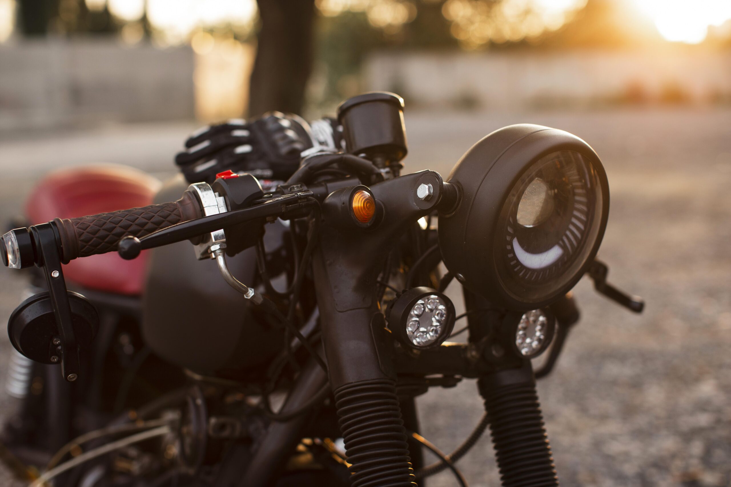 San Francisco: Policía detuvo a un joven que se encontraba con una motocicleta robada